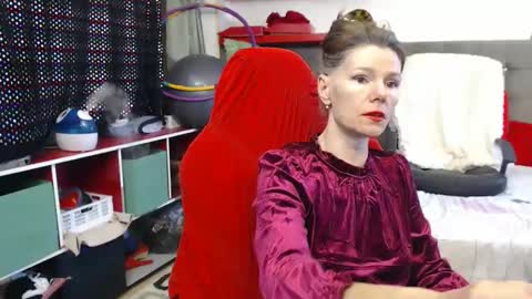 Snapshot of kellynumber chatting on February 27, 10:04 am kelly online show from February 27, 10:04 am