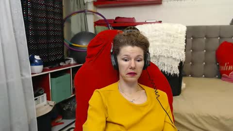 Snapshot of kellynumber chatting on March 5, 12:16 am kelly online show from March 5, 12:16 am