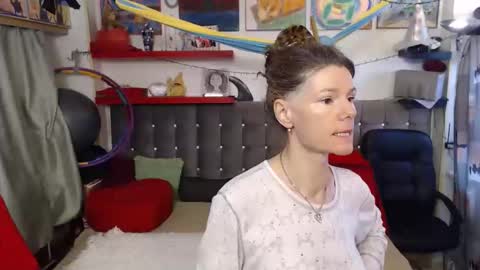 Snapshot of kellynumber chatting on October 12, 12:48 pm kelly online show from October 12, 12:48 pm