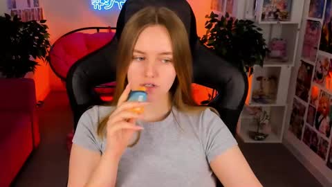 Snapshot of kellypoter chatting on February 22, 8:50 am kelly online show from February 22, 8:50 am