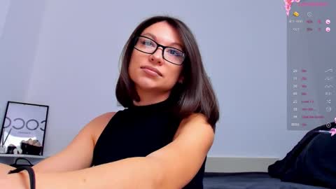 kellysmits online show from March 17, 5:11 am