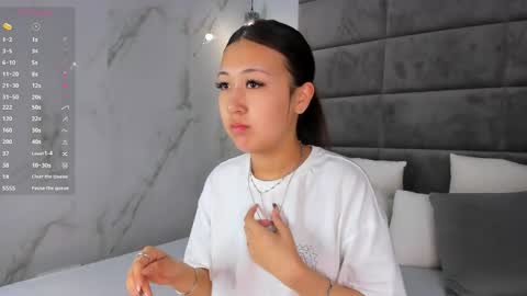 kellyy_bern online show from September 14, 1:16 am