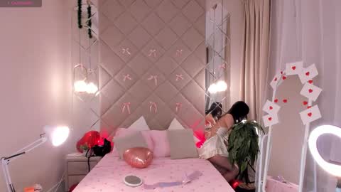 kellyy_bern online show from February 25, 1:15 am