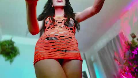 Snapshot of kelsdontstop chatting on October 27, 6:56 pm Kelsi online show from October 27, 6:56 pm