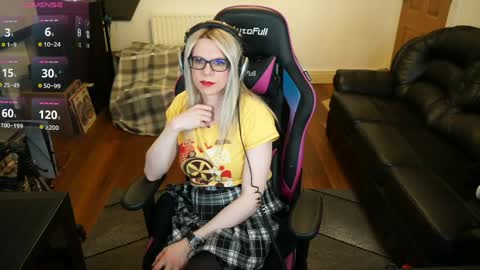 Snapshot of kelseycobalt chatting on May 20, 7:53 pm kelseycobalt online show from May 20, 7:53 pm