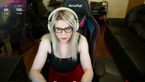 kelseycobalt online show from July 10, 8:33 pm