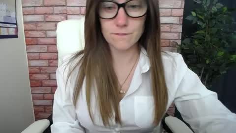 Snapshot of kelseykruz chatting on July 1, 8:38 am KelseyKruz online show from July 1, 8:38 am
