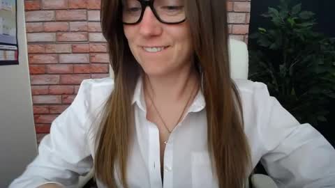 Snapshot of kelseykruz chatting on July 2, 8:20 am KelseyKruz online show from July 2, 8:20 am