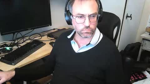 Snapshot of kelvin06133 chatting on March 12, 10:39 pm kelvin06133 online show from March 12, 10:39 pm