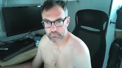 kelvin06133 online show from May 24, 9:36 am