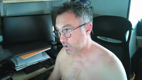 kelvin06133 online show from July 26, 12:01 pm