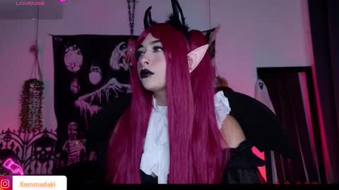 Snapshot of kemmadakii chatting on October 31, 7:37 pm Kemma online show from October 31, 7:37 pm