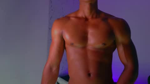 ken__owensx online show from December 21, 8:43 am