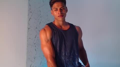 ken__owensx online show from March 31, 12:45 am