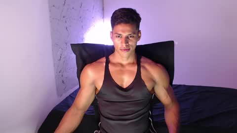 ken__owensx online show from June 7, 8:12 pm