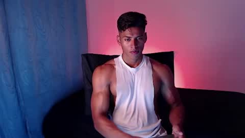 ken__owensx online show from June 26, 5:06 pm