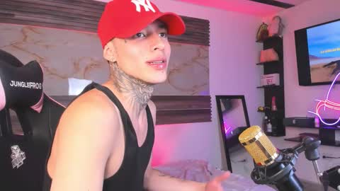 ken_and_bonnie online show from December 21, 3:13 am