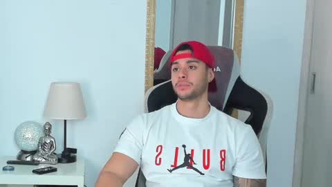 ken_mailik online show from February 1, 5:17 am