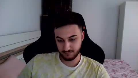 Snapshot of kenan_10 chatting on June 19, 2:21 pm kenan online show from June 19, 2:21 pm