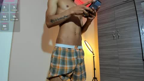 Snapshot of kenan_2601 chatting on November 5, 6:52 pm kenan 2601 online show from November 5, 6:52 pm