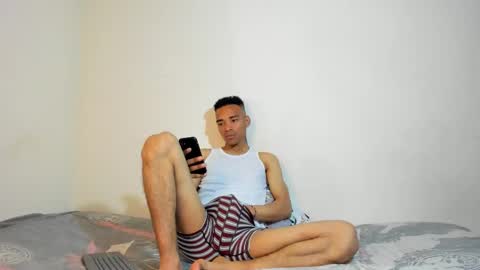 Snapshot of kenan_2601 chatting on January 11, 6:35 pm kenan 2601 online show from January 11, 6:35 pm