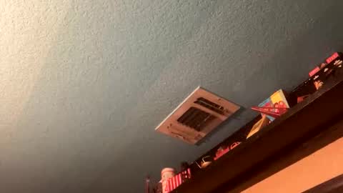 Snapshot of kencam70 chatting on March 21, 10:57 pm kencam70 online show from March 21, 10:57 pm