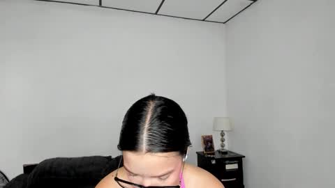 Snapshot of kendalgrey01 chatting on March 24, 2:22 pm Kendal online show from March 24, 2:22 pm