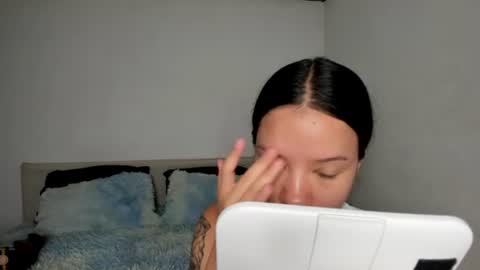 Snapshot of kendalgrey01 chatting on June 15, 2:30 pm Kendal online show from June 15, 2:30 pm