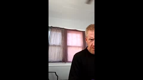 Snapshot of kendall21978 chatting on May 11, 4:04 pm kendall21978 online show from May 11, 4:04 pm