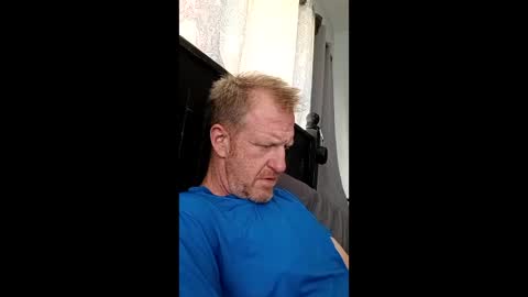 Snapshot of kendall21978 chatting on May 12, 5:10 pm kendall21978 online show from May 12, 5:10 pm