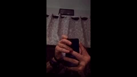 Snapshot of kendall21978 chatting on May 21, 7:48 am kendall21978 online show from May 21, 7:48 am