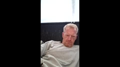 Snapshot of kendall21978 chatting on May 24, 10:48 pm kendall21978 online show from May 24, 10:48 pm