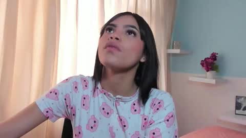 Kendall online show from March 9, 2:54 pm