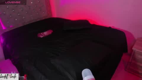 KendallHoule online show from December 21, 7:35 am