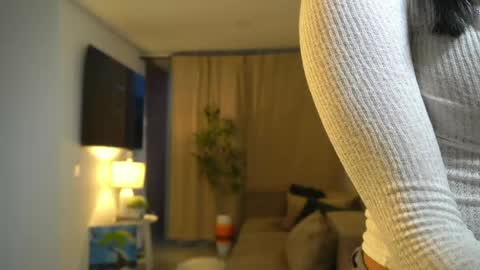 Andrea online show from May 6, 11:21 pm