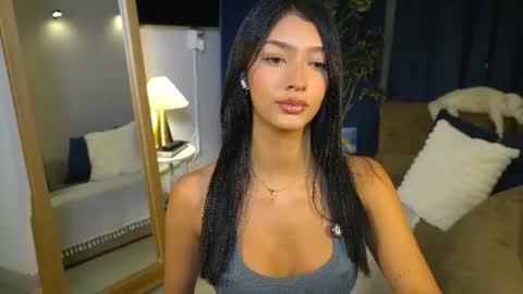 Snapshot of kendall_ruiiz chatting on June 29, 1:56 am Andrea online show from June 29, 1:56 am