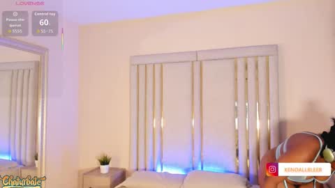 kendallbleer online show from November 23, 12:27 pm