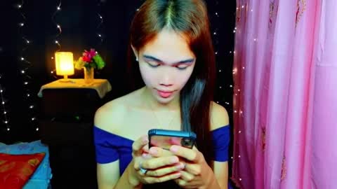 Snapshot of kendallspice_ chatting on February 18, 10:44 am Kendall online show from February 18, 10:44 am