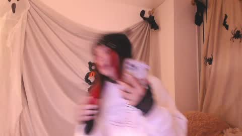 kendall online show from October 26, 12:27 am