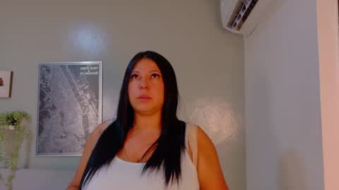 Snapshot of kendalmilleer chatting on July 26, 7:48 am online show from July 26, 7:48 am