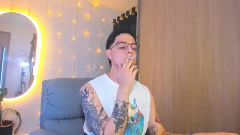 kendel_dimitri online show from December 23, 7:06 am