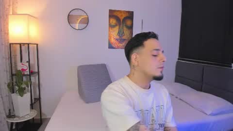 kendel_dimitri online show from June 16, 3:42 am