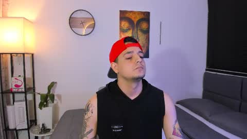 Snapshot of kendel_dimitri chatting on July 5, 3:34 am kendel_dimitri online show from July 5, 3:34 am