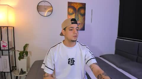 Snapshot of kendel_dimitri chatting on July 12, 3:41 am kendel_dimitri online show from July 12, 3:41 am