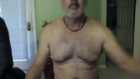 Snapshot of kendog1101 chatting on December 24, 2:44 pm Steve online show from December 24, 2:44 pm