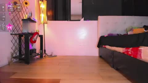 Snapshot of kendra_bailey chatting on June 11, 12:32 am Kendra Bailey online show from June 11, 12:32 am