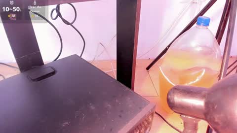Snapshot of kendra_bailey chatting on July 27, 7:10 pm Kendra Bailey online show from July 27, 7:10 pm