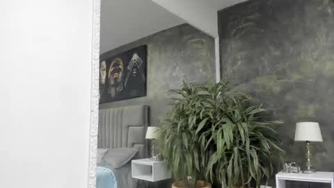 Kendra London online show from December 21, 1:07 pm