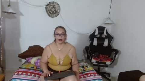 Snapshot of kendra_lust_69 chatting on May 23, 10:25 pm kendra_lust_69 online show from May 23, 10:25 pm