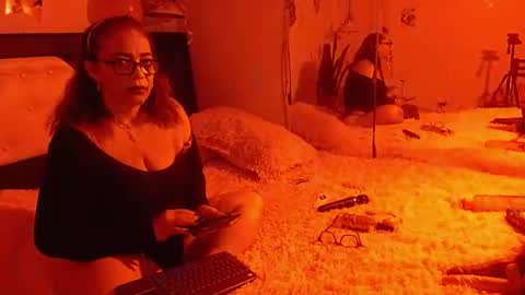 Snapshot of kendra_lust_69 chatting on June 17, 8:06 am kendra_lust_69 online show from June 17, 8:06 am
